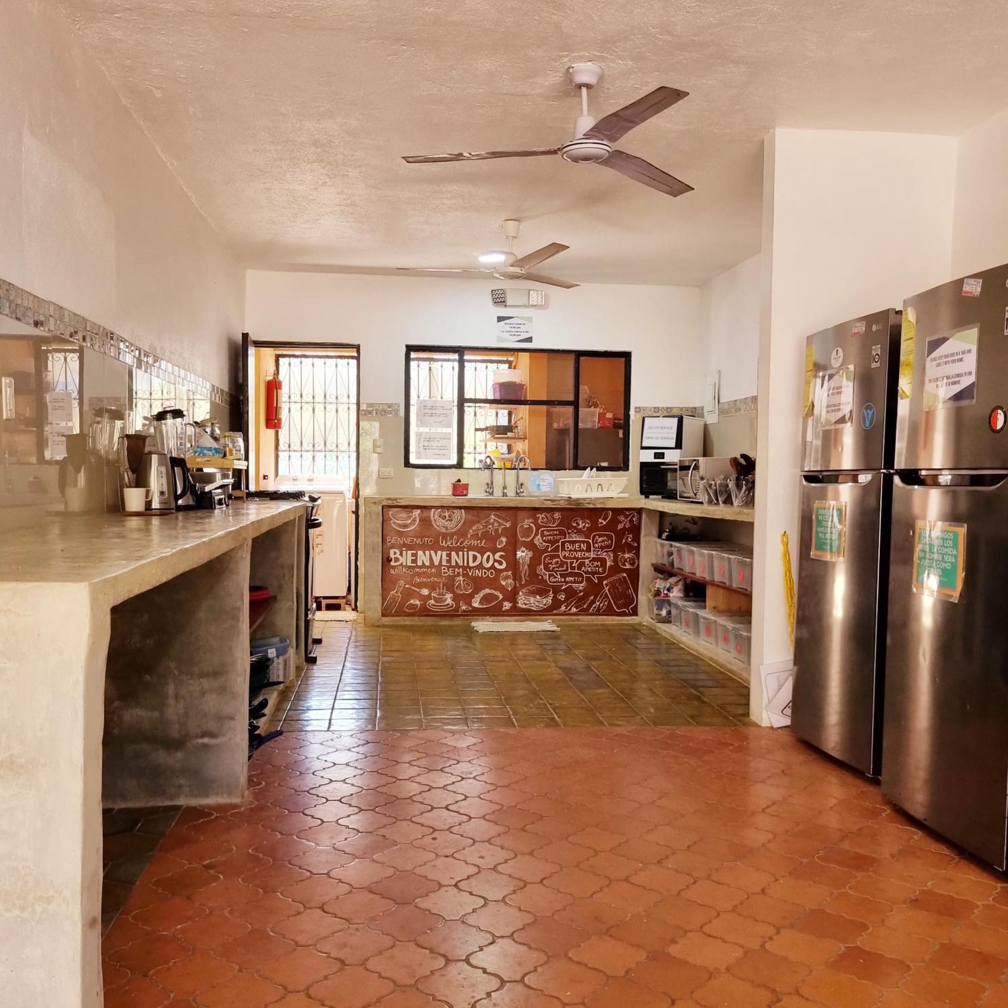 Casa Pura Vida Surf Hostel - Tamarindo Costa Rica Экстерьер фото