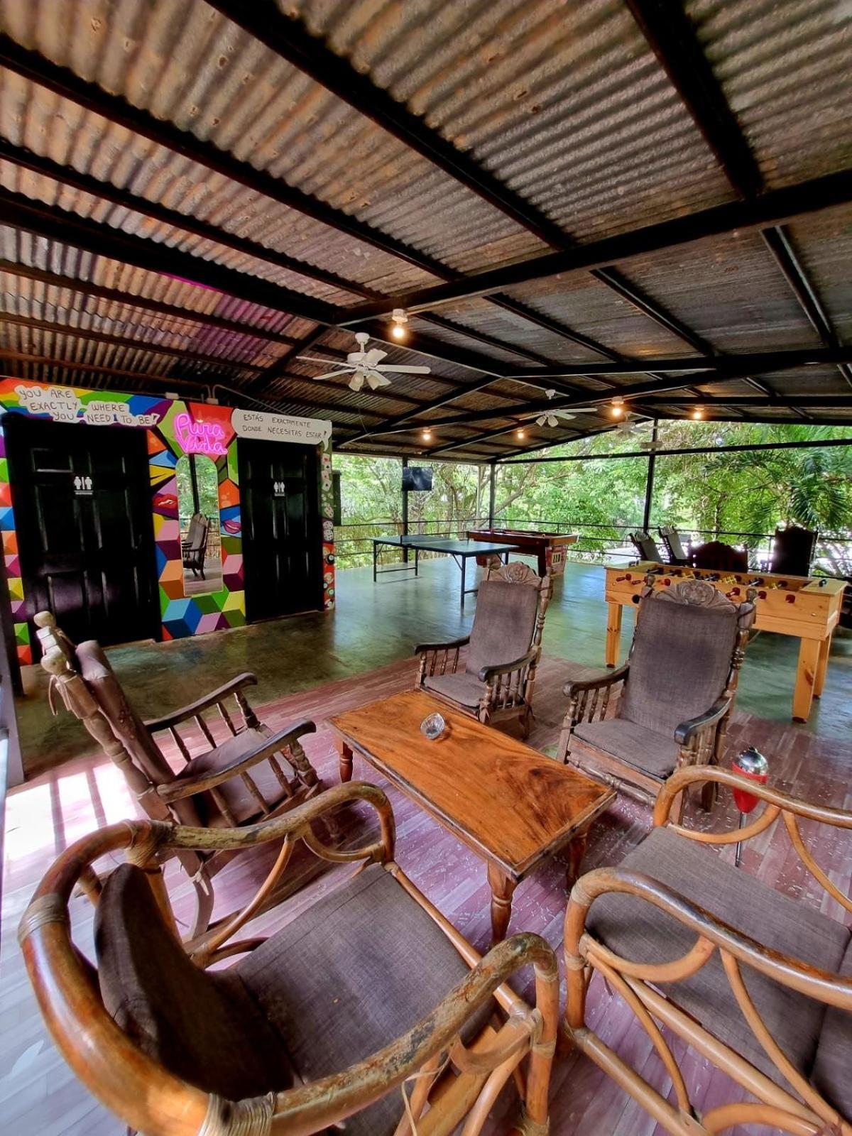 Casa Pura Vida Surf Hostel - Tamarindo Costa Rica Экстерьер фото