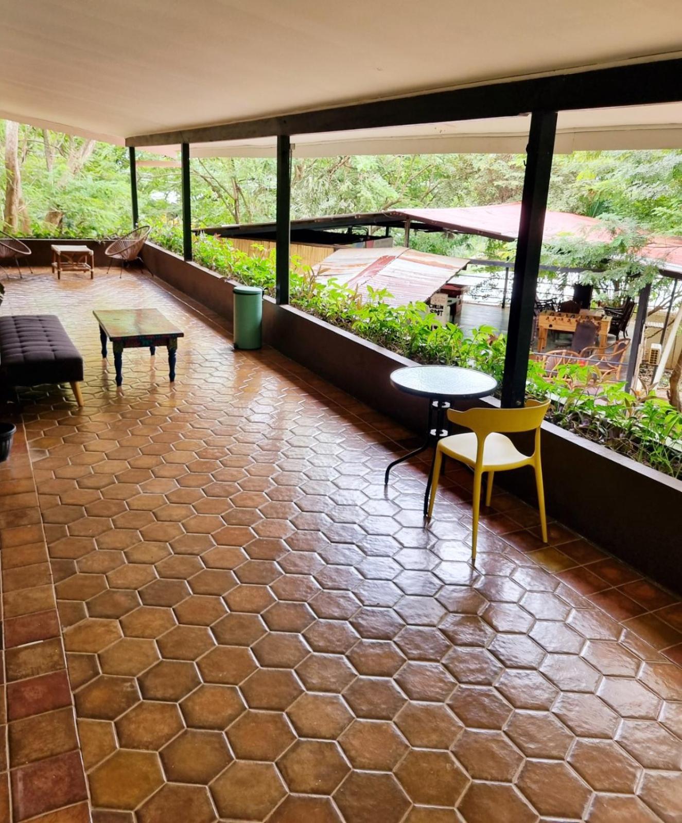 Casa Pura Vida Surf Hostel - Tamarindo Costa Rica Экстерьер фото