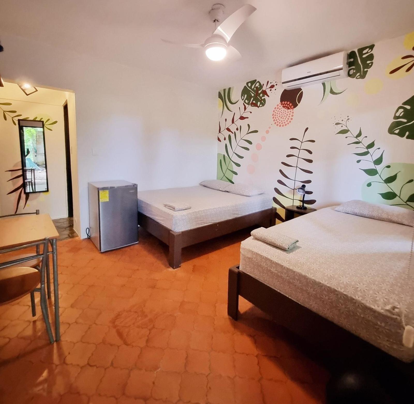 Casa Pura Vida Surf Hostel - Tamarindo Costa Rica Экстерьер фото