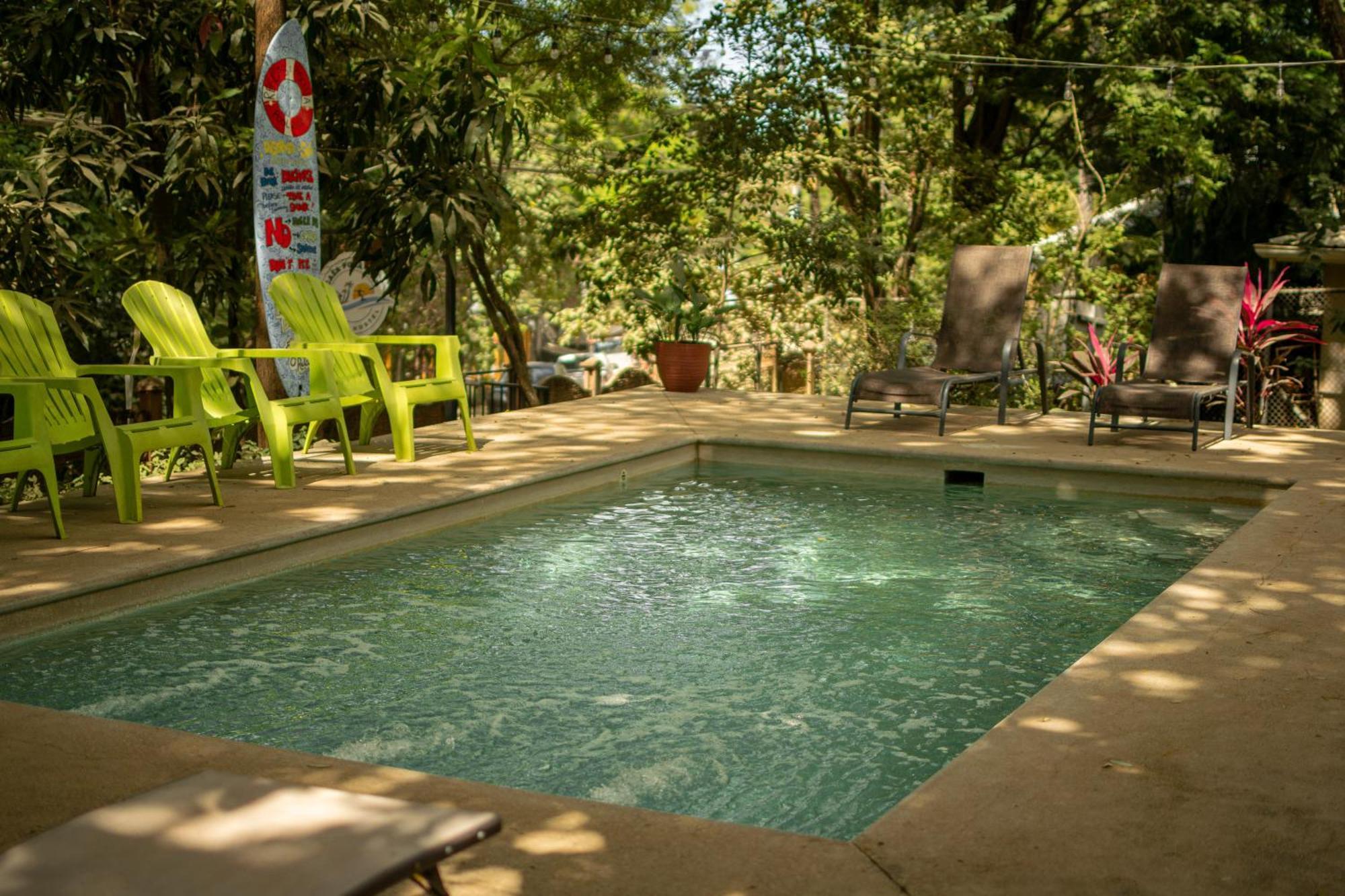 Casa Pura Vida Surf Hostel - Tamarindo Costa Rica Экстерьер фото